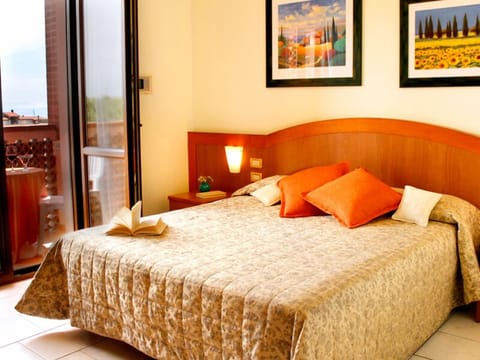 In-room safe, desk, free cribs/infant beds, rollaway beds