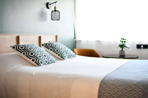 Premium Room, 1 Double Bed | Premium bedding, desk, laptop workspace, blackout drapes