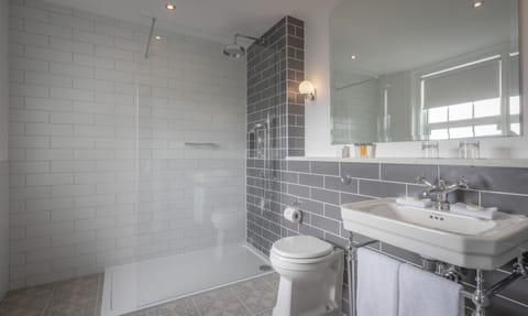 Free toiletries, hair dryer, towels