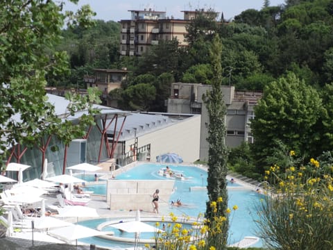 Aqua center