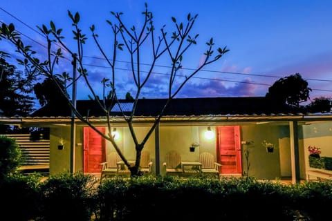 Family Twin Room, 2 Bedrooms | Down comforters, free WiFi