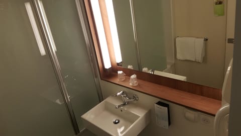 Eco-friendly toiletries, hair dryer, towels