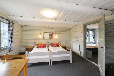Basic Triple Room (Bedding optional) | Cribs (surcharge), WiFi (free)