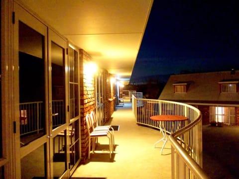 Studio | Iron/ironing board, cribs (free), rollaway beds (surcharge), WiFi (free)
