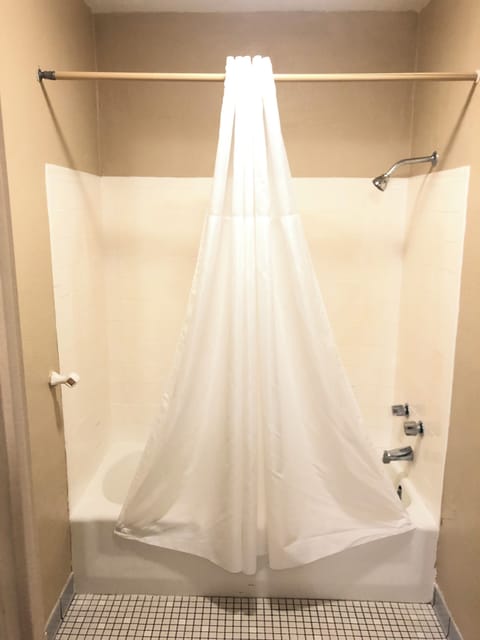 Room, 2 Double Beds, Non Smoking | Bathroom | Combined shower/tub, free toiletries, towels