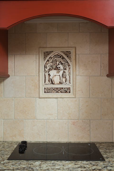 Cabin, 2 Bedrooms, Kitchen, River View | Private kitchen | Coffee/tea maker