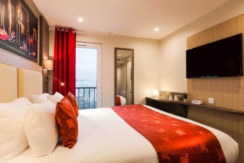 Standard Room, 1 Double Bed, Non Smoking | Premium bedding, desk, free cribs/infant beds, free WiFi