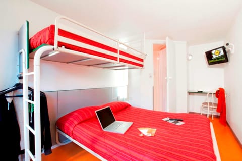 Standard Room, Multiple Beds (1 Double and 1 Single bed) | Desk, blackout drapes, free WiFi