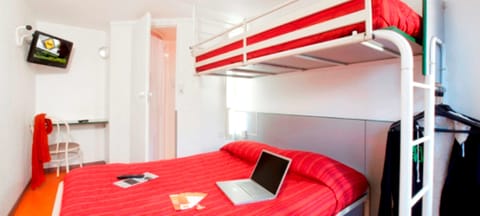 Standard Room, Multiple Beds (1 Double and 1 Single bed) | Desk, blackout drapes, free WiFi