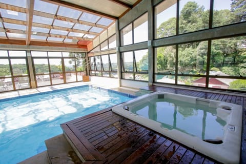 Indoor pool, sun loungers