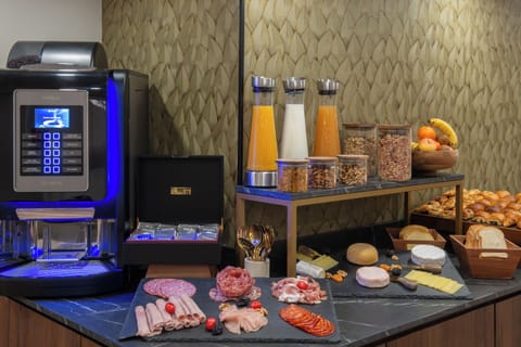 Daily buffet breakfast (EUR 8.50 per person)