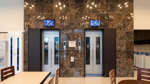 Elevator