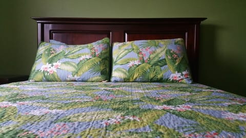 Exclusive Apartment, 1 Bedroom, Kitchen, City View | 1 bedroom, Egyptian cotton sheets, premium bedding, in-room safe