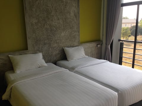 Twin Room | Rollaway beds, free WiFi