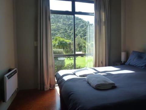 Standard Double Room | Free WiFi, bed sheets