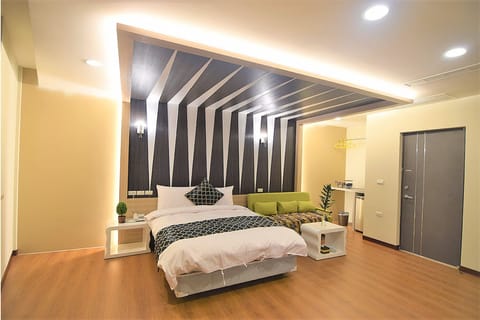 Standard Double Room | Blackout drapes, rollaway beds, free WiFi