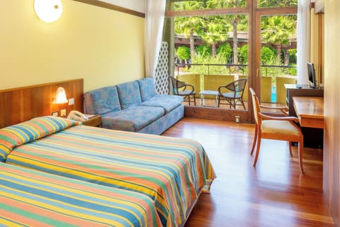 Double Room, Pool View | Terrace/patio