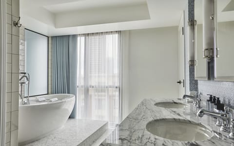 Rainfall showerhead, designer toiletries, hair dryer, bathrobes