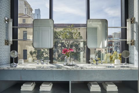 Rainfall showerhead, designer toiletries, hair dryer, bathrobes