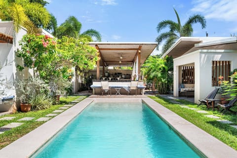 Outdoor pool, open 8:00 AM to 8:00 PM, sun loungers