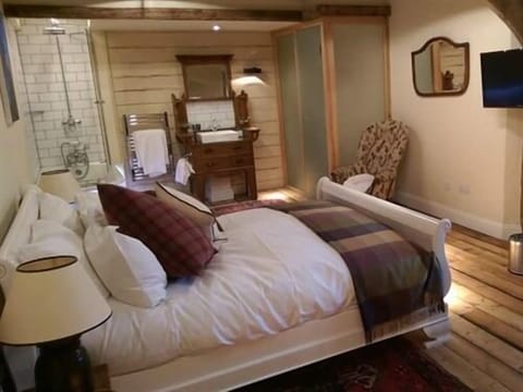 Double Room, Ensuite (King) | View from property