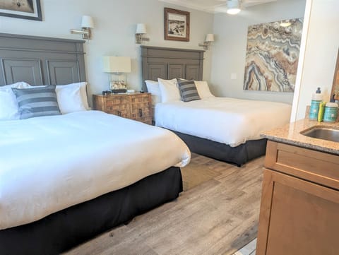 Room (Grand Cayman) | Frette Italian sheets, premium bedding, iron/ironing board, free WiFi