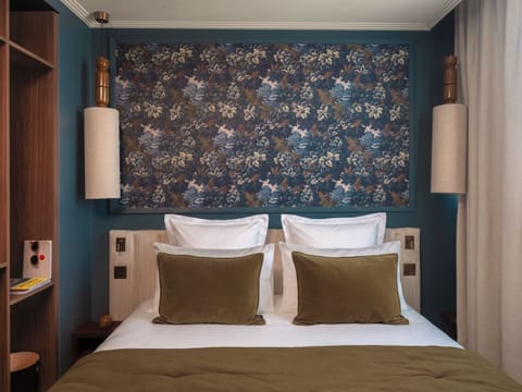 Classic Double Room | Premium bedding, in-room safe, soundproofing, WiFi (free)