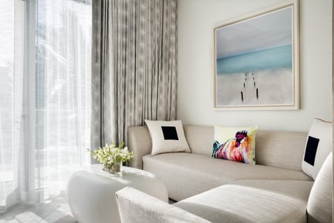 1 bedroom, premium bedding, pillowtop beds, minibar