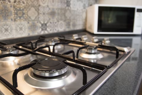 Family Suite, 2 Bedrooms | Private kitchen | Coffee/tea maker