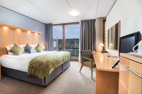 Standard Double Room | Desk, iron/ironing board, bed sheets