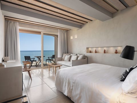 Standard Room, Balcony, Sea View (Perspective) | Premium bedding, minibar, in-room safe, individually decorated