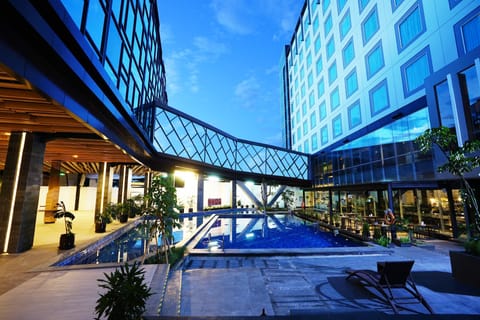 Indoor pool, outdoor pool, sun loungers