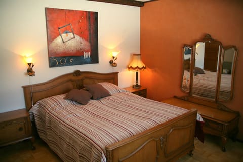 Family Villa, 3 Bedrooms, Sauna, Garden Area | 3 bedrooms, individually decorated, individually furnished, desk