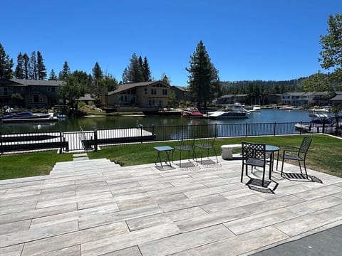 House, 4 Bedrooms | Outdoor dining