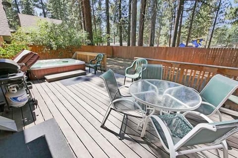 House, 3 Bedrooms | BBQ/picnic area