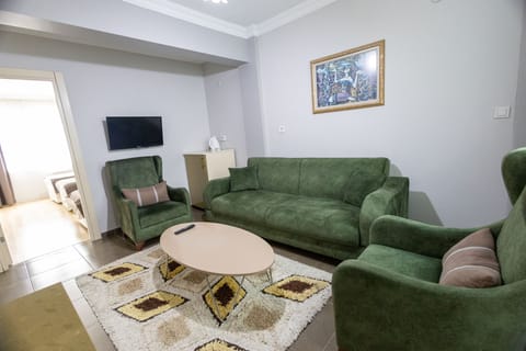 Family Room | Living area | LCD TV