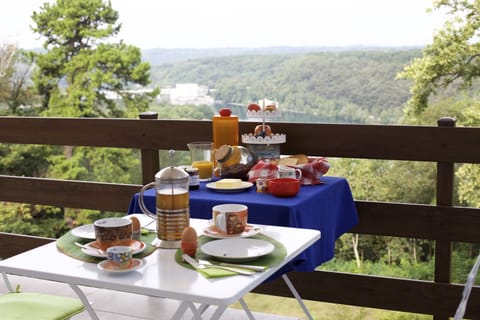 Daily local cuisine breakfast (EUR 15 per person)