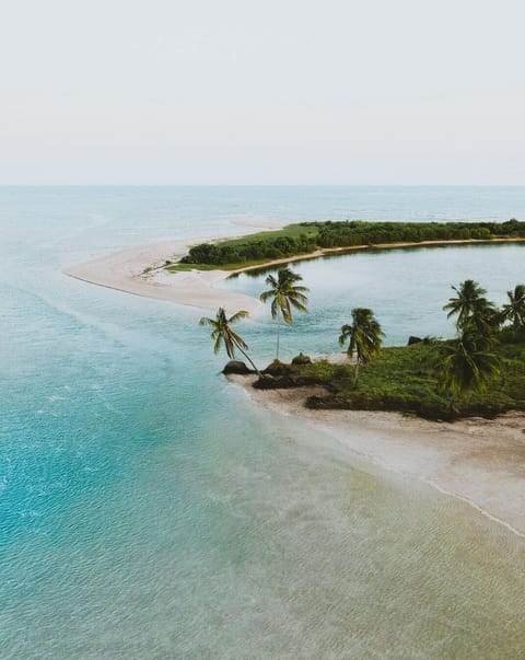 Beach nearby, scuba diving