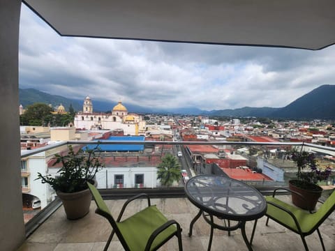 Family Suite, 2 Bedrooms, Accessible, Corner | Individually decorated, individually furnished, desk, blackout drapes