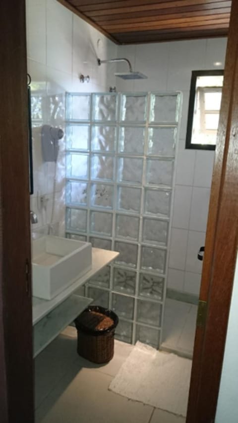 Standard Room | Bathroom | Hair dryer, towels