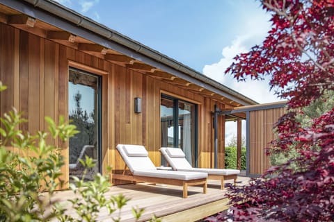 Junior Suite | Premium bedding, minibar, in-room safe, desk