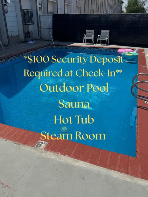 Classic Room, 2 Queen Beds | Bathroom | Combined shower/tub, free toiletries, hair dryer, towels