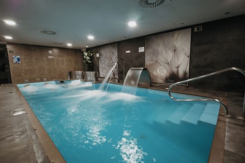 Turkish bath, body treatments, facials, massages