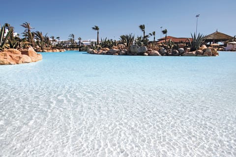 Indoor pool, 3 outdoor pools, pool umbrellas, sun loungers