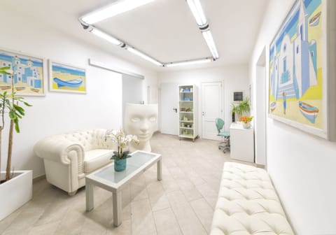 Outdoor treatment areas, body treatments, aromatherapy