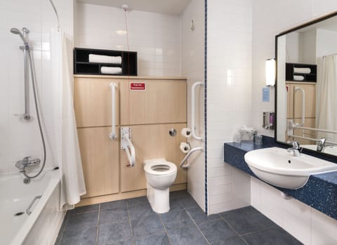 Room, 1 Double Bed, Accessible (Free Hot Breakfast) | Bathroom | Free toiletries, hair dryer, towels