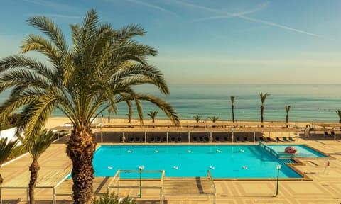 Indoor pool, 2 outdoor pools, sun loungers