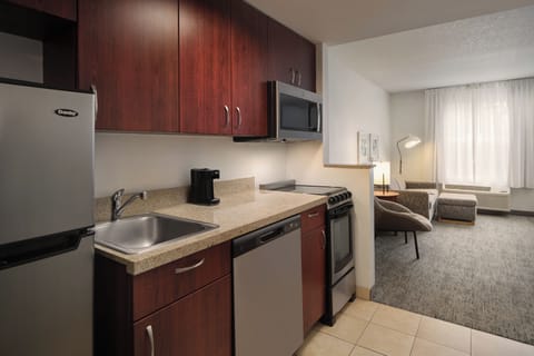 Fridge, microwave, dishwasher, coffee/tea maker