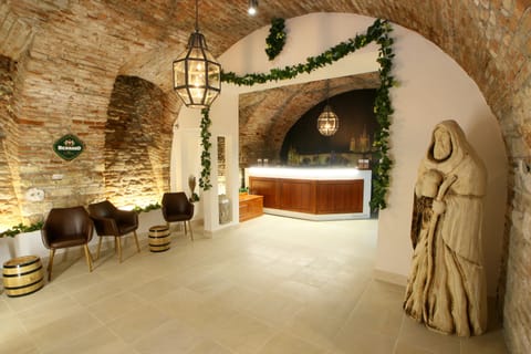 Spa reception