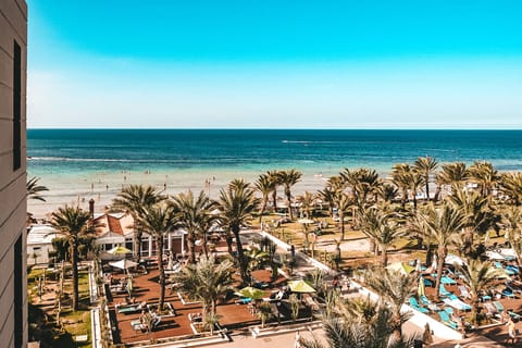 Standard Triple Room | Beach/ocean view